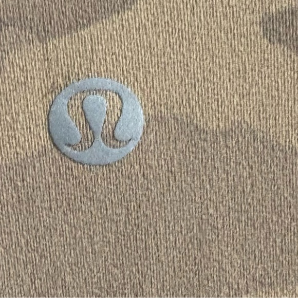 Lululemon Athletica Camo Print Leggings - Picture 3 of 5